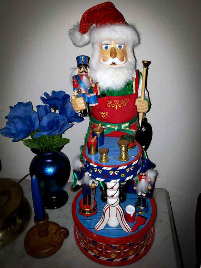 Santa Nutcracker